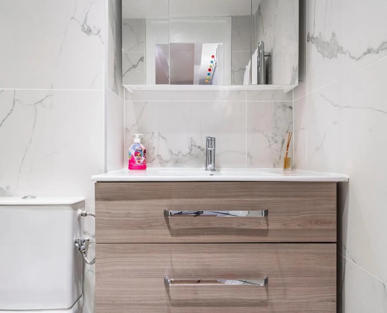 Apartment Louvre Chatelet Paris