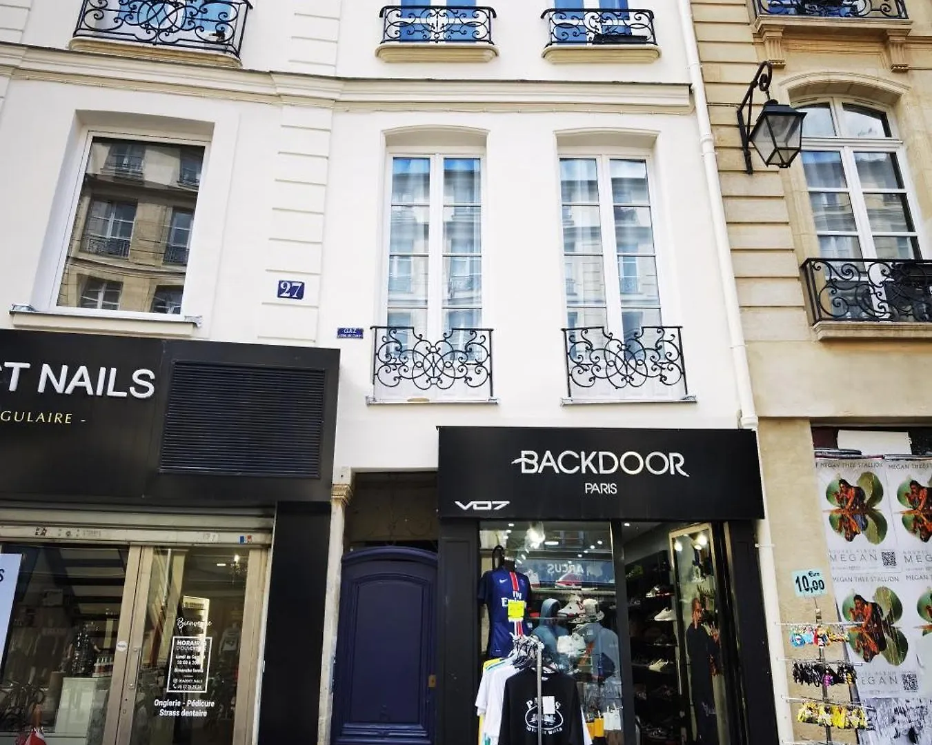 Apartment Louvre Chatelet Paris